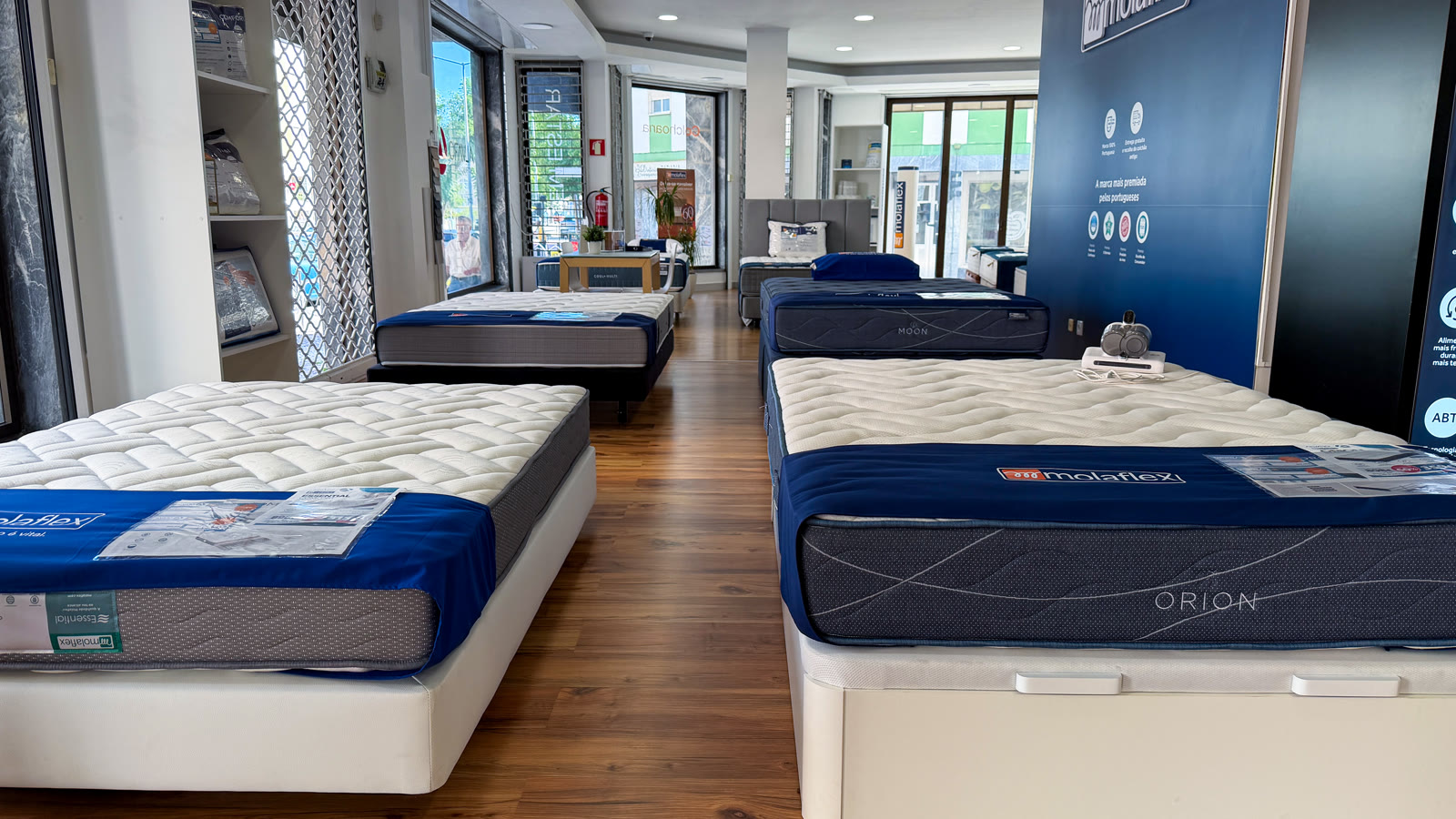 Showroom de colchões Molaflex da Álvaro Conforto