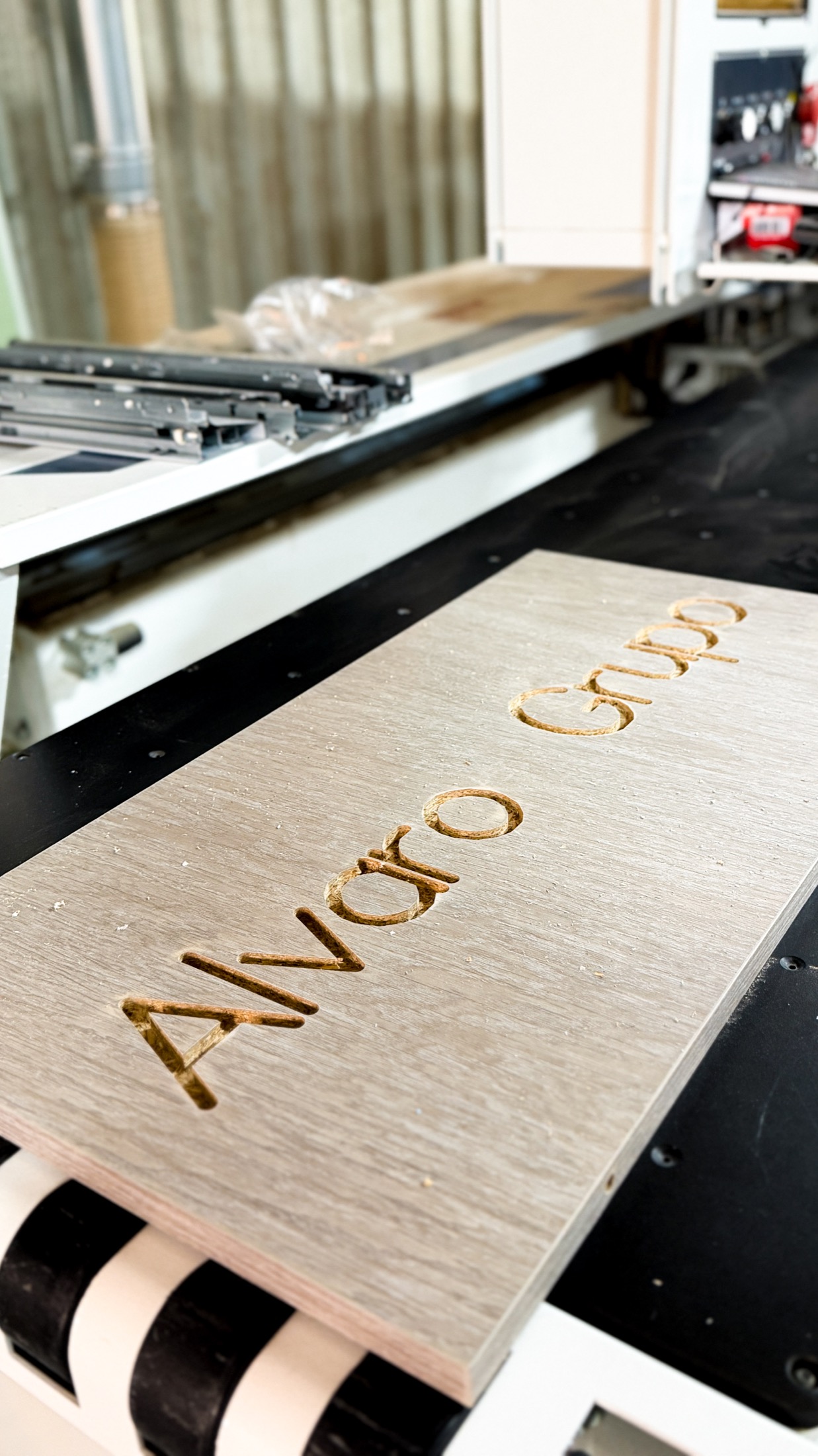 Detalhe de uma peça personalizada na produção Álvaro Grupo